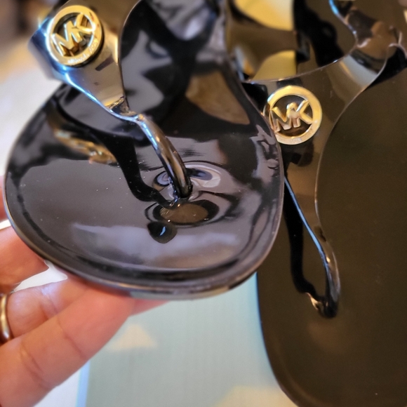 MK pvc sandals in Black sz 7.5 - Picture 3 of 8